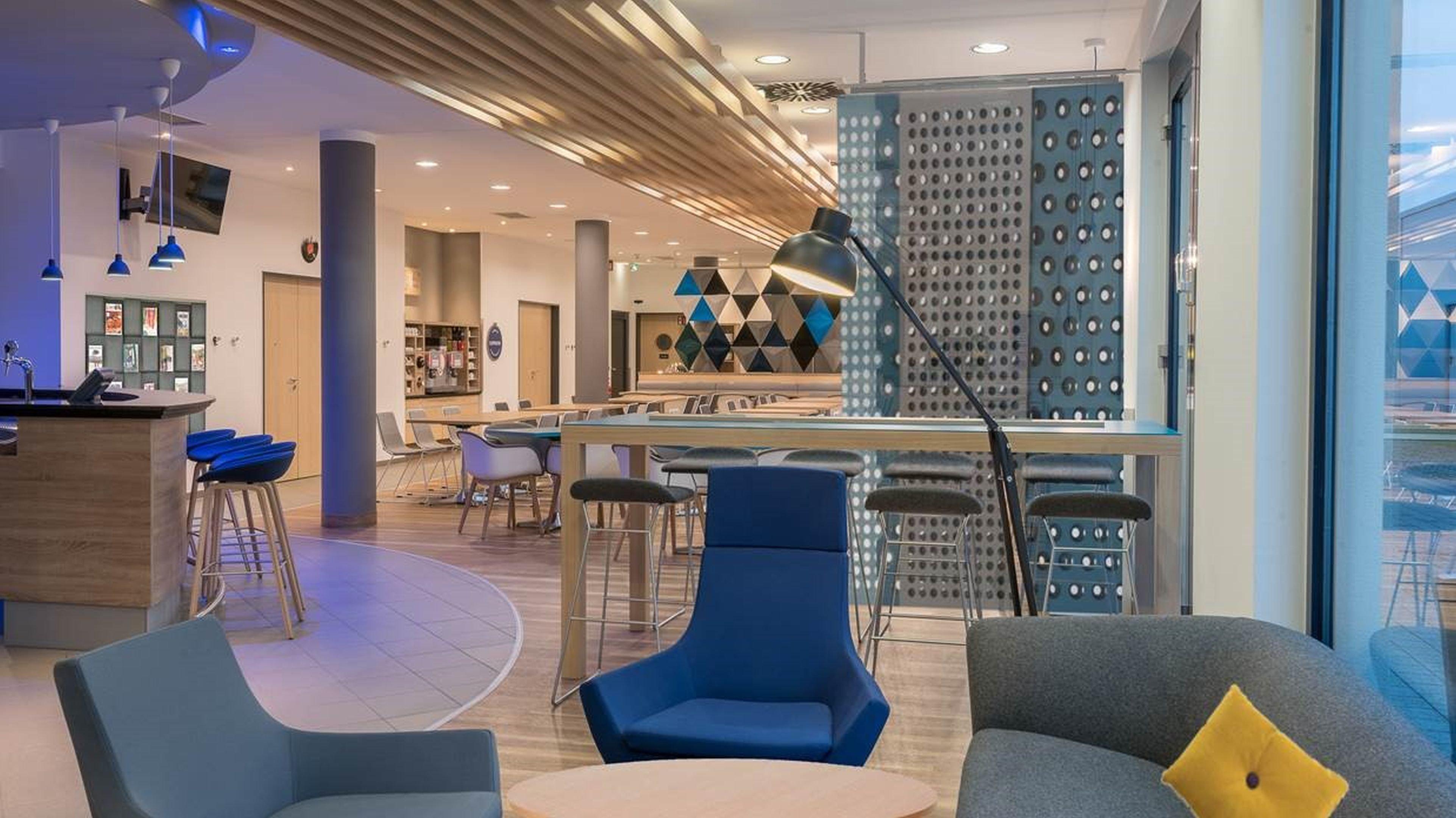 Express Muenchen Messe By Ihg 3*